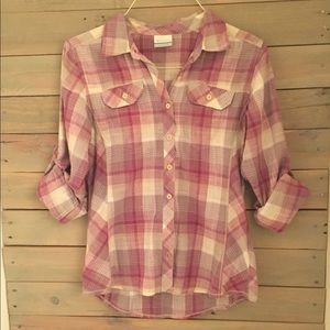 Columbia Plaid Button Down Top (women’s m)